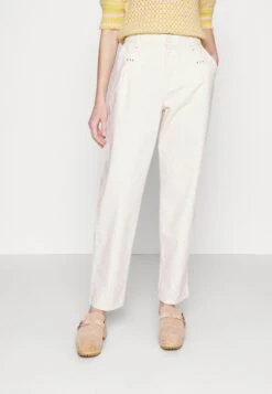 See By Chloé Chino - Antique White