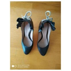 Chloé Escarpins à Volants En Cuir Noir -Chloé 146948 4