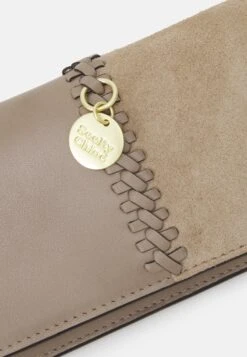 See By Chloé Tilda Wallet - Portefeuille - Motty Grey 11 See By Chloé Tilda Wallet - Portefeuille - Motty Grey -Chloé 152543d3473644d4af4d23534a07bbfb