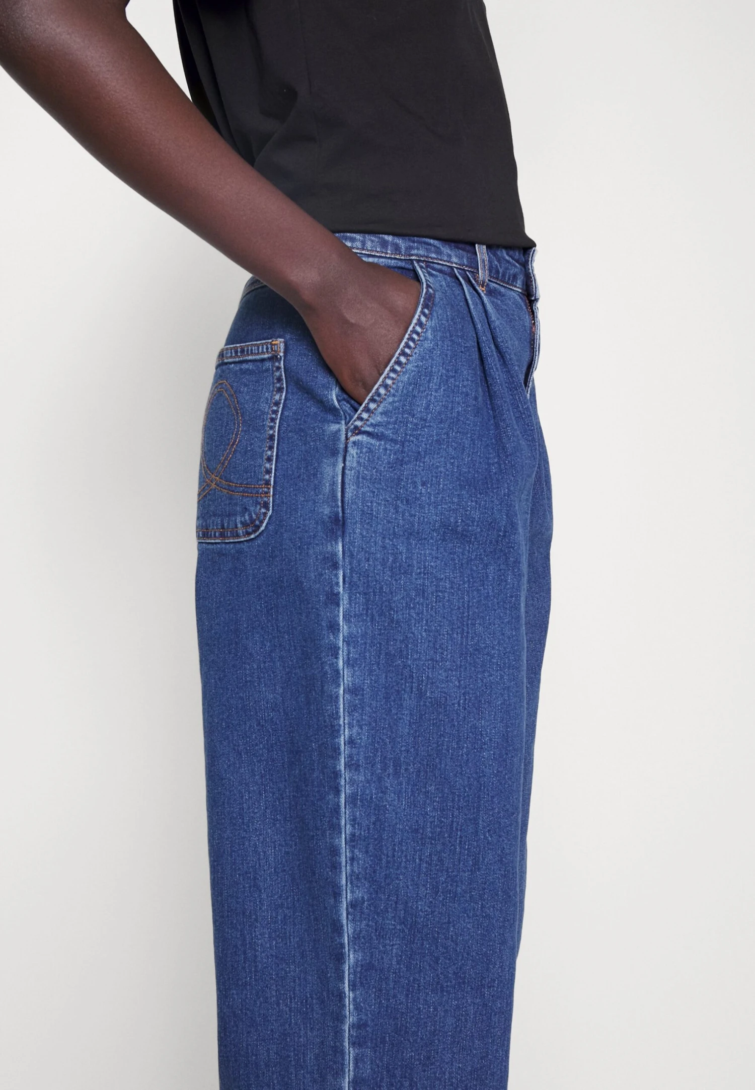 See By Chloé Jean Boyfriend - Deep Denim 11 See By Chloé Jean Boyfriend - Deep Denim – Image 9