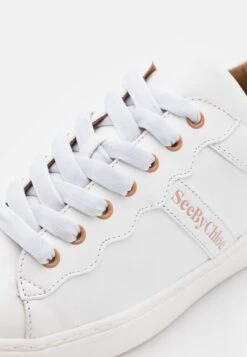 See By Chloé Essie - Baskets Basses - White 15 See By Chloé Essie - Baskets Basses - White -Chloé 2678d39d978b4cea8de64d8ee9daf0d2