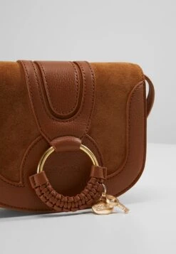 See By Chloé Hana - Sac Bandoulière - Caramello -Chloé 26d1af400f1d42fcacd077e9fcdeb361
