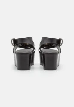See By Chloé Sabots - Black 12 See By Chloé Sabots - Black -Chloé 27614b44e8b64f29b3e2da03ef09cbe0