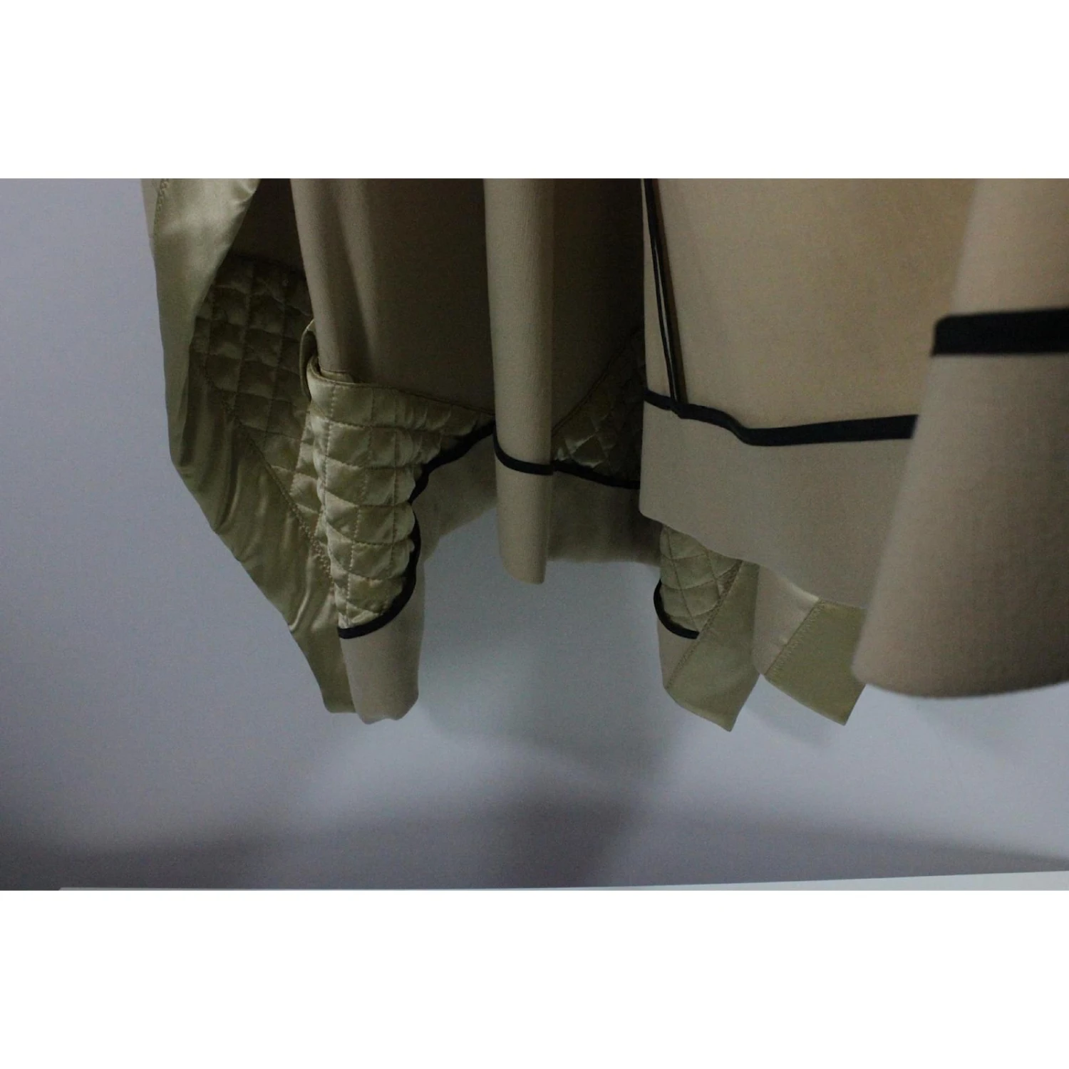 Chloé Cape Beige 7 Chloé Cape Beige – Image 5