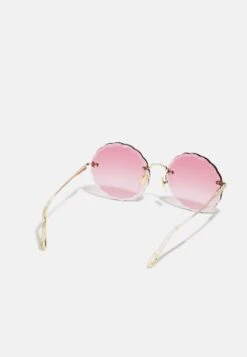 Chloé Rosie Rimless Rounded Metal Sunglasses - Lunettes De Soleil - Gold-Coloured/Pink -Chloé 2d9ba324dbe64e228fdccbb24dd08619