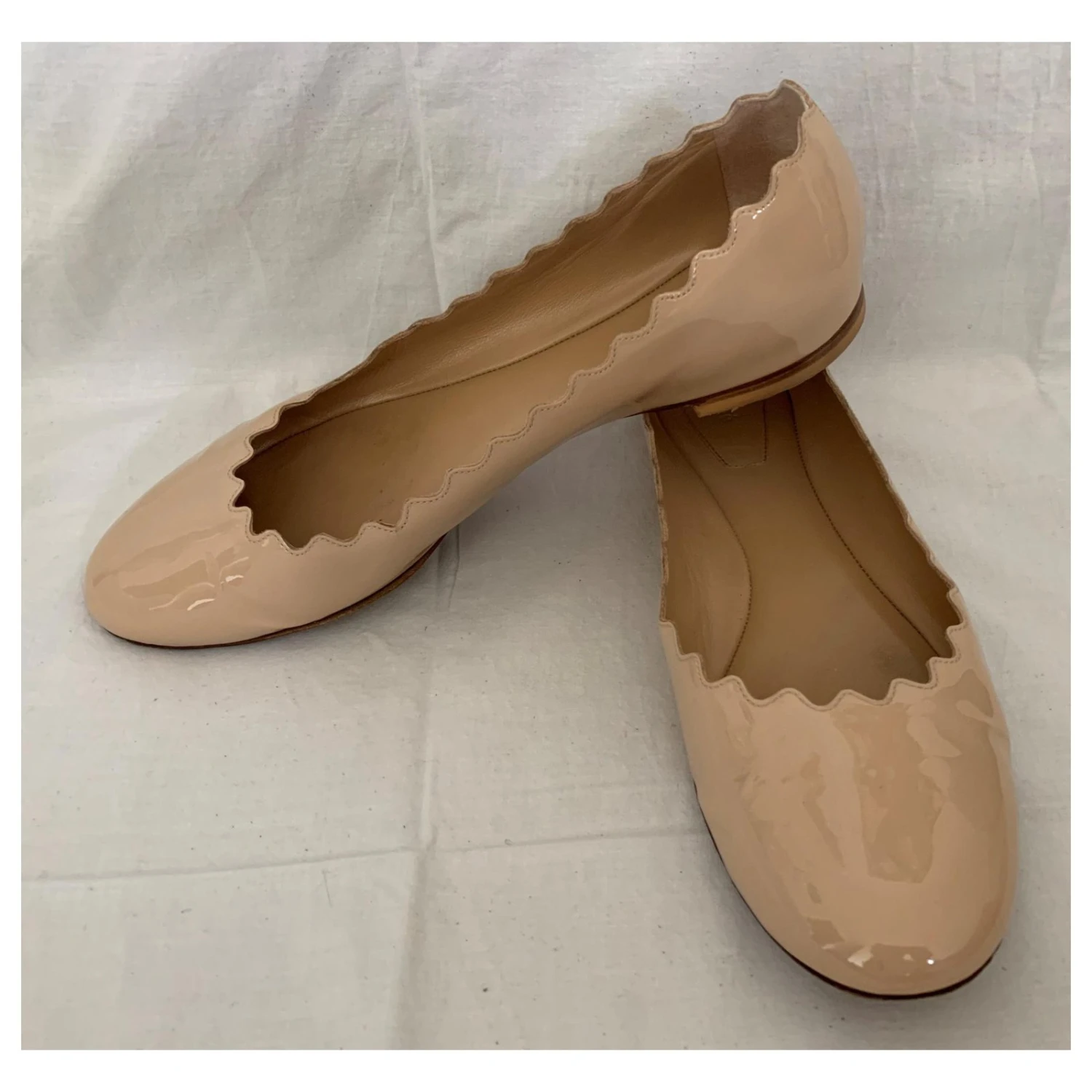 Chloé Chaussures Plates Lauren En Cuir Verni Nude Chair 11 Chloé Chaussures Plates Lauren En Cuir Verni Nude Chair – Image 9