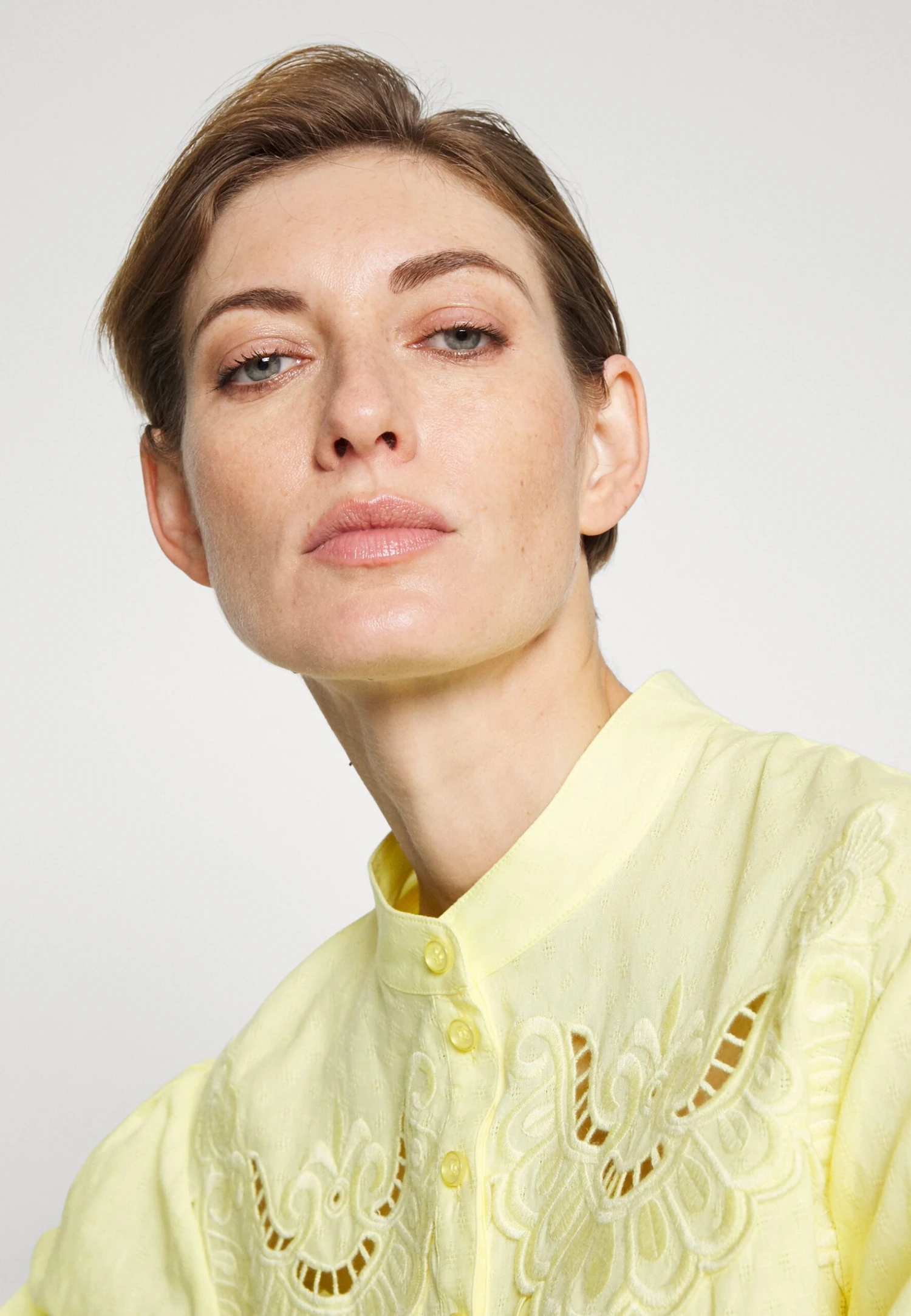 See By Chloé Robe De Soirée - Goldy Green 6 See By Chloé Robe De Soirée - Goldy Green – Image 4