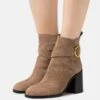 See By Chloé Lyna - Bottines - Dark Beige -Chloé 46109415b08b4acca2ecd8737f1b5fb6
