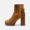 See By Chloé Irine Platfrom Bootie - Bottines À Plateau - Tan -Chloé 4f4851a6e155449d8ab7e8fe51c01e8b
