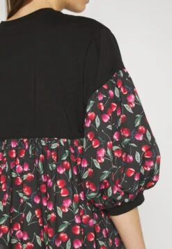 See By Chloé Robe De Jour - Black/Red 17 See By Chloé Robe De Jour - Black/Red -Chloé 5357a418a7b348aab415b3c9d5358b2e