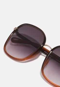 Chloé Lunettes De Soleil - Black/Grey -Chloé 547ccc6994f4477399a7a9bc0dcb9d12