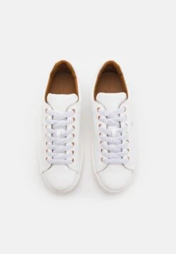 See By Chloé Essie - Baskets Basses - White 13 See By Chloé Essie - Baskets Basses - White -Chloé 578f2b65235b46cea215c3d879abbe6f
