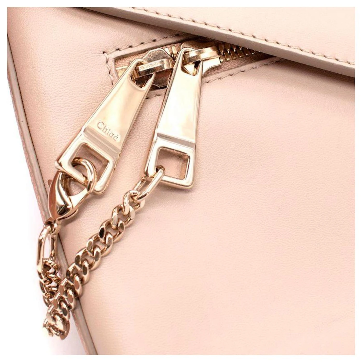 Chloé Chloe Cassie Sac à Bandoulière Enveloppe En Cuir Souple Et Grainé Rose Poudré 9 Chloé Chloe Cassie Sac à Bandoulière Enveloppe En Cuir Souple Et Grainé Rose Poudré – Image 7