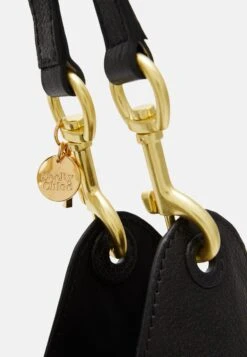 See By Chloé Hana - Sac À Main - Black 10 See By Chloé Hana - Sac À Main - Black -Chloé 72dcde76b6d84dcf86e02cec962a88c9