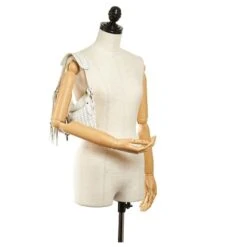 Chloé Sac à Bandoulière En Cuir Perforé Blanc 19 Chloé Sac à Bandoulière En Cuir Perforé Blanc -Chloé 731220 9