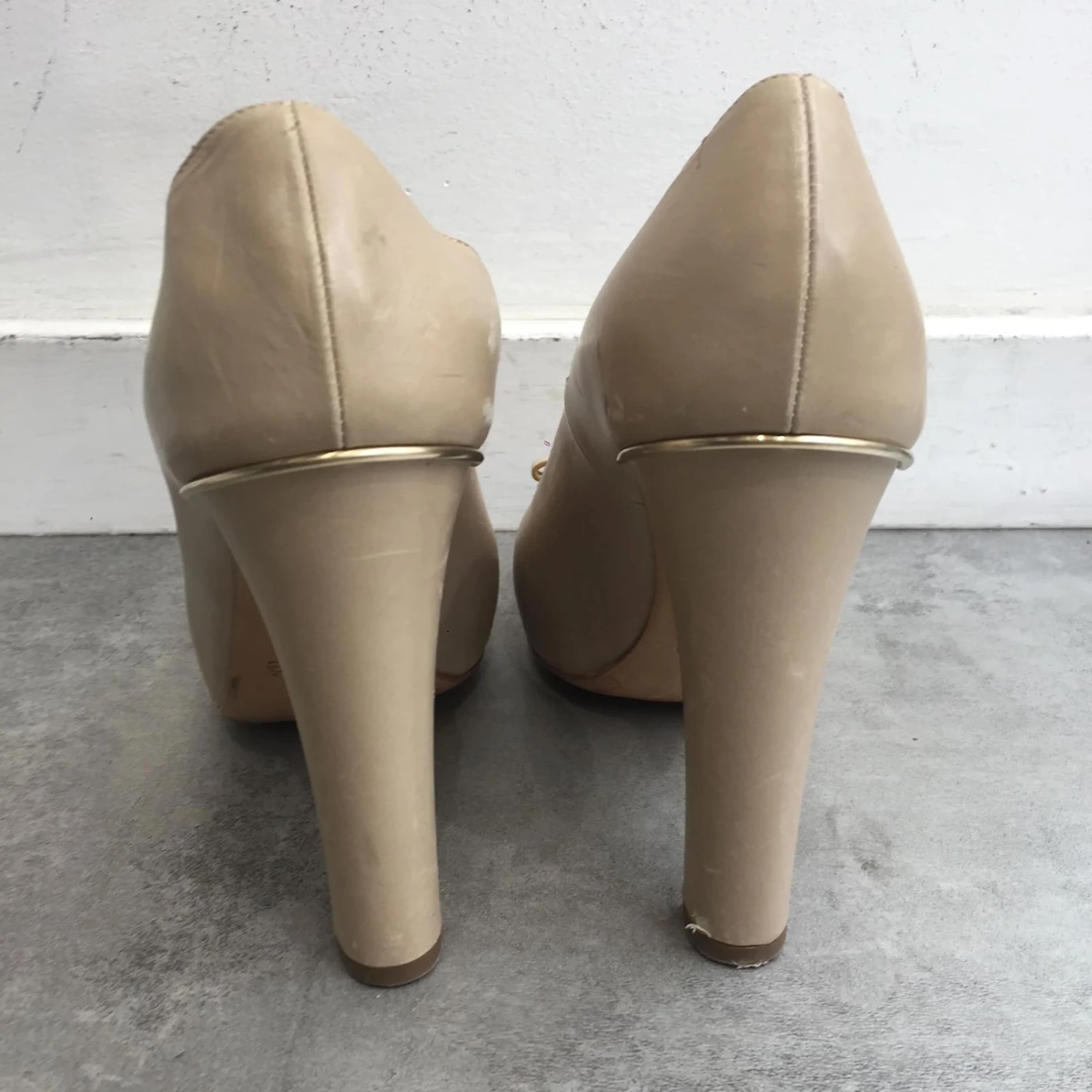 Chloé CHLOE Talons T.UE 38.5 Cuir De Vachette Beige 5 Chloé CHLOE Talons T.UE 38.5 Cuir De Vachette Beige – Image 3