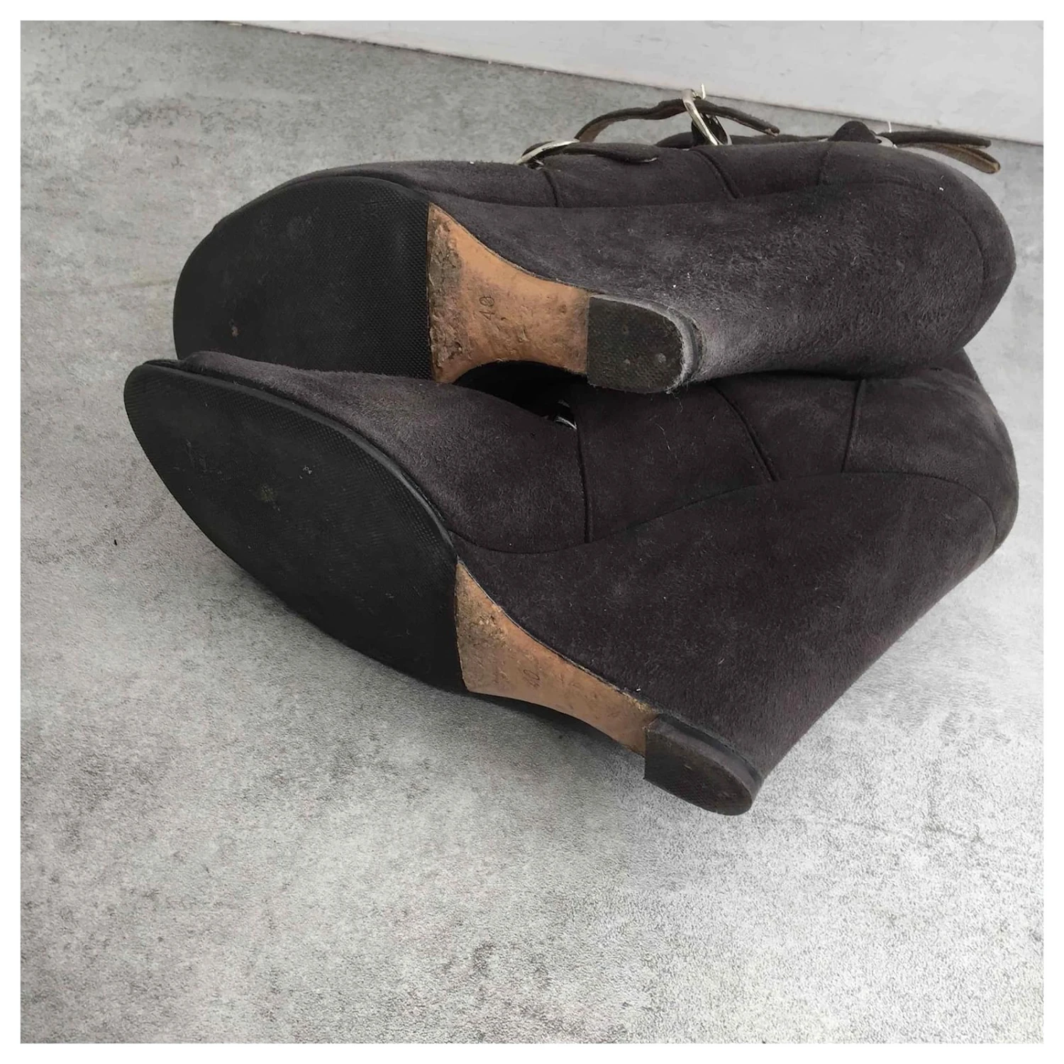 Chloé CHLOE Talons T.UE 40 Suédée Gris 6 Chloé CHLOE Talons T.UE 40 Suédée Gris – Image 4