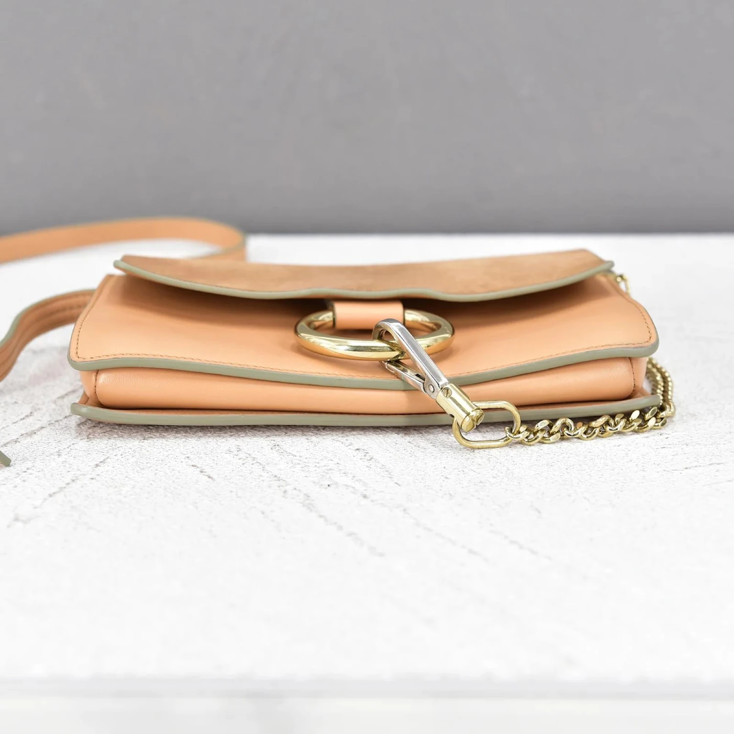 Chloé Petit Sac Porté épaule Faye En Daim Et Cuir Beige 4 Chloé Petit Sac Porté épaule Faye En Daim Et Cuir Beige – Image 2