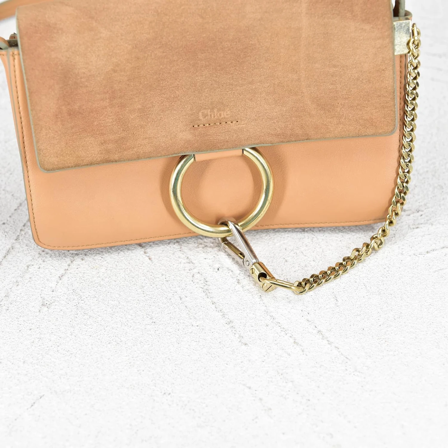 Chloé Petit Sac Porté épaule Faye En Daim Et Cuir Beige 11 Chloé Petit Sac Porté épaule Faye En Daim Et Cuir Beige – Image 9