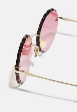Chloé Rosie Rimless Rounded Metal Sunglasses - Lunettes De Soleil - Gold-Coloured/Pink -Chloé 88f71eede6b948b68fcbc557320b7b7c