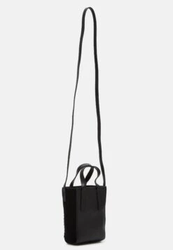 See By Chloé Tilda - Sac Bandoulière - Black -Chloé 91d9e97eaf034ef8bc764a86193c25a2