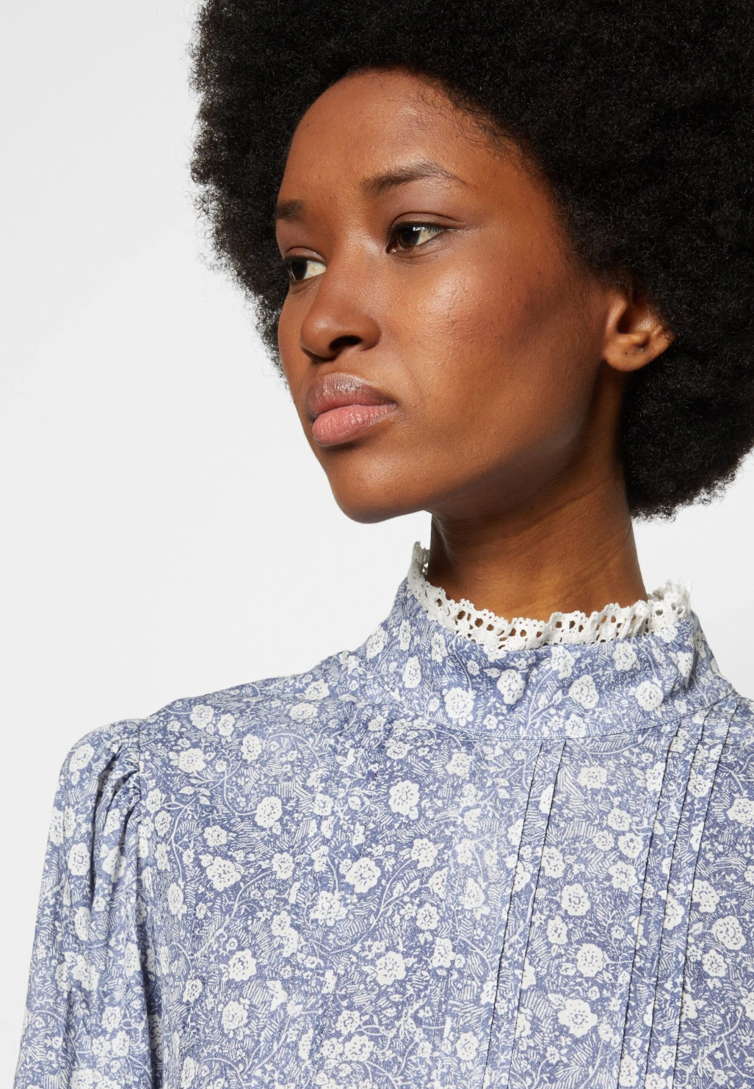 See By Chloé Blouse - Blue/White 9 See By Chloé Blouse - Blue/White – Image 7