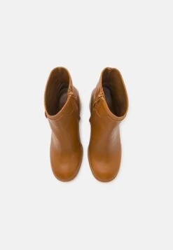 See By Chloé Chany - Bottines À Talons Hauts - Tan 11 See By Chloé Chany - Bottines À Talons Hauts - Tan -Chloé b3ca86904fbc4333895ea77fd356f613
