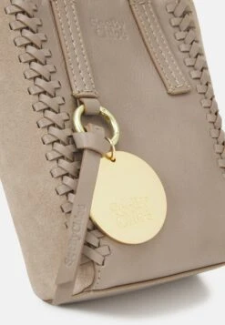 See By Chloé Tilda - Sac Bandoulière - Grey 9 See By Chloé Tilda - Sac Bandoulière - Grey -Chloé b4f27d69bc6f4c3faa50c50b65ecaca3