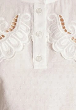 See By Chloé Blouse - Whisper White 14 See By Chloé Blouse - Whisper White -Chloé bbeb3d52461e49739942ed804cad7684