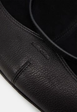 See By Chloé Hana - Sac À Main - Black 11 See By Chloé Hana - Sac À Main - Black -Chloé c83f3b9740e04560944c06bbbe0905be