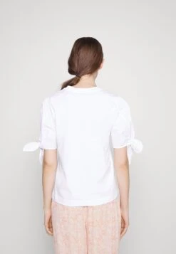 See By Chloé T-Shirt Basique - White -Chloé c8e20a16cb984e1a8e92c1e02084f738