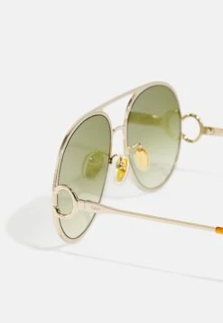 Chloé Austine Oversized Aviator Metal Sunglasses - Lunettes De Soleil - Gold-Coloured 9 Chloé Austine Oversized Aviator Metal Sunglasses - Lunettes De Soleil - Gold-Coloured -Chloé ceb4e487ac034fd2be8f784980b7e9e8