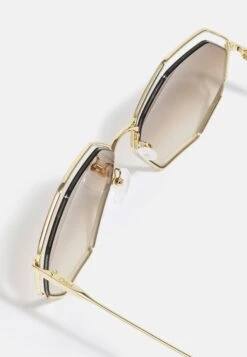 Chloé Poppy Hexagonal Metal Sunglasses - Lunettes De Soleil - Havana/Gold-Coloured/Brown -Chloé d12021e20534407c90341bc13c6152c4