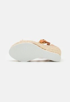 See By Chloé Glyn - Sandales À Talons Hauts - Natural 14 See By Chloé Glyn - Sandales À Talons Hauts - Natural -Chloé d319ccc4e8074f1d96a546d50249e526