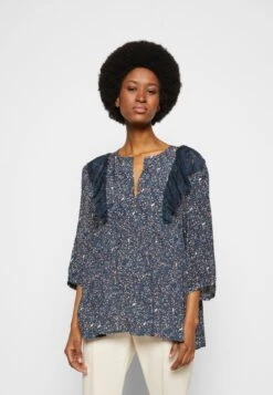 See By Chloé Blouse - Multicolor/Blue 11 See By Chloé Blouse - Multicolor/Blue -Chloé d7f94c4195724a88891f33dd4c5715b0