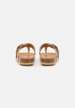 See By Chloé Chany Fussbett - Tongs - Natural 10 See By Chloé Chany Fussbett - Tongs - Natural -Chloé da1b7927c8fb4484bf7498fbc25de7c5