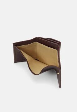 See By Chloé Saddie - Portefeuille - Dark Brown 9 See By Chloé Saddie - Portefeuille - Dark Brown -Chloé e5a39568fe2043da92fa25542d3fed0c