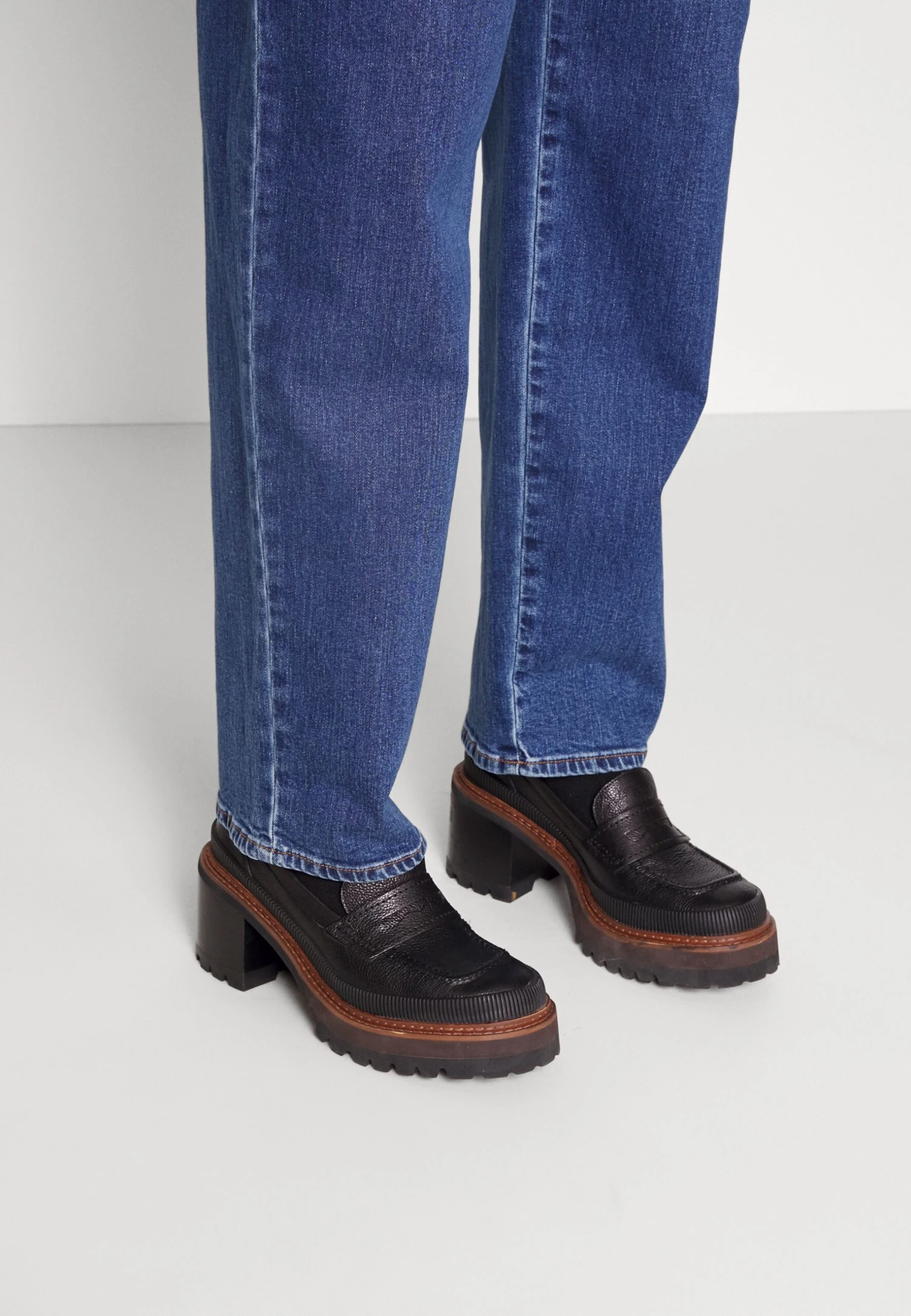 See By Chloé Jean Boyfriend - Deep Denim 7 See By Chloé Jean Boyfriend - Deep Denim – Image 5