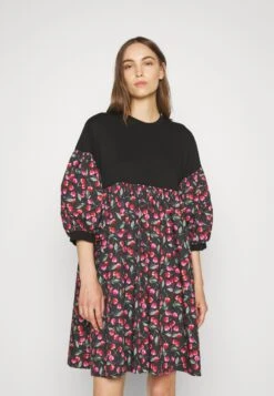 See By Chloé Robe De Jour - Black/Red 14 See By Chloé Robe De Jour - Black/Red -Chloé f2fc3421bb0940b08f8da6086215d18c